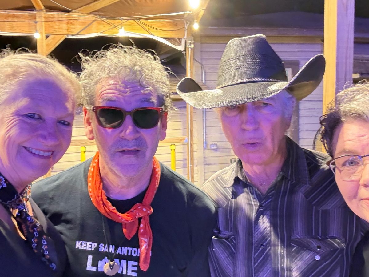 Friends gathered on a music night at Midtown Meetup
