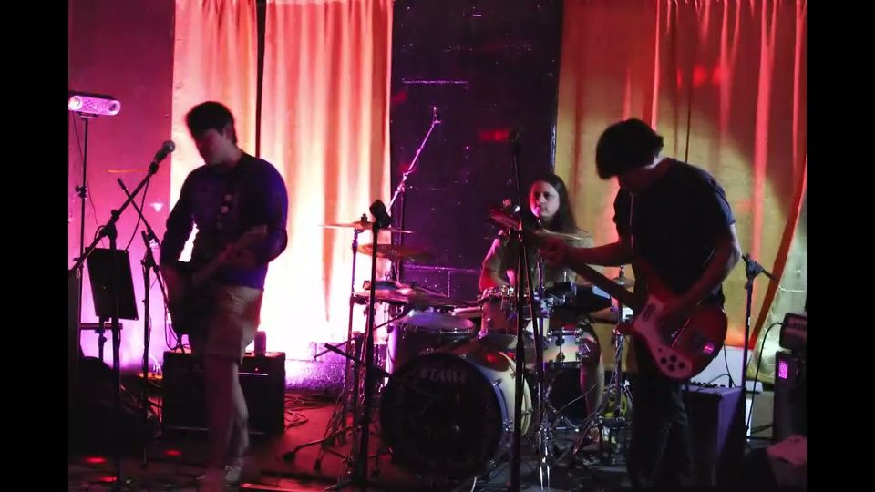 Sinking performing at Midtown Meetup